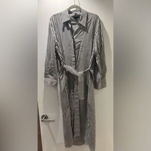 Massimo Dutti Monochrome Striped Shirt
